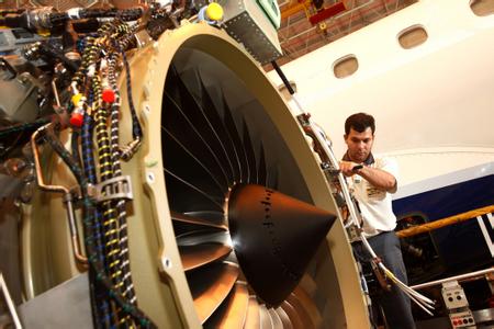 2013年巴西工業(yè)制品貿(mào)易逆差達(dá)到543億美元